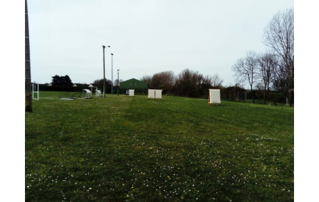 Terrain extérieur à Luc